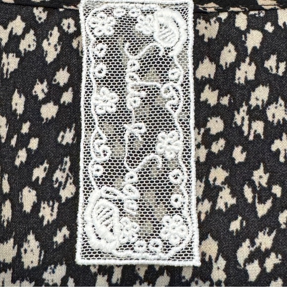 Sadie & Sage XS Peplum Blouse Black White Dot Print Long Sleeve - Picture 4 of 6